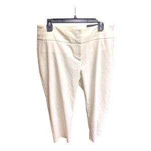 NWT APT 9 White Mid Rise Capris Pants